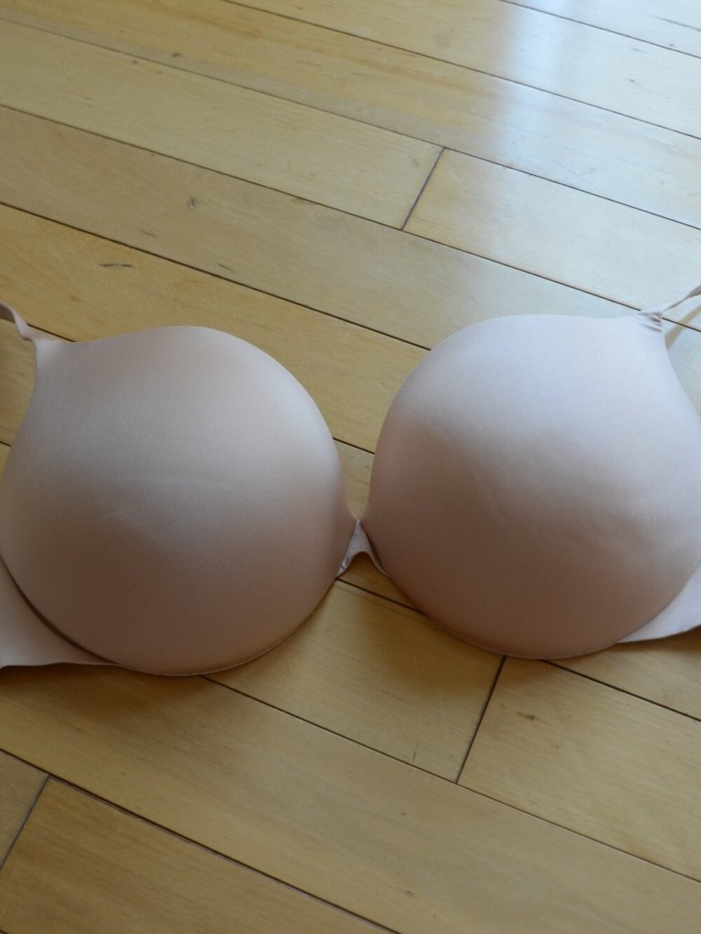 Skims padded underwire bra size 36DDD